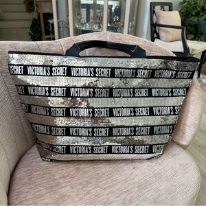 VICTORIA'S SECRET Tote Shoulder Bag Black Friday Sequin Embellished Silver Black